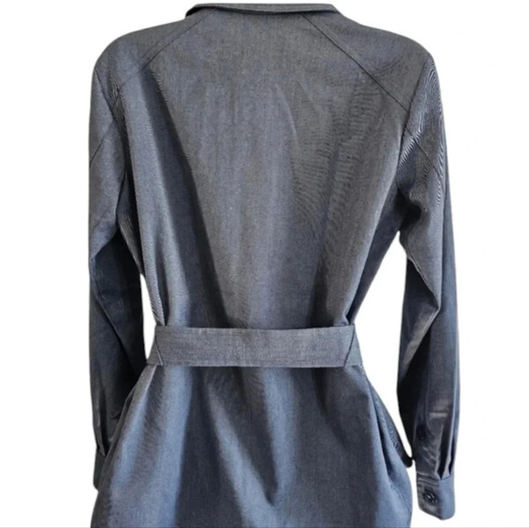 DKNY Blue Chambray Belted Utility Jacket Size 2 Preppy 90s Minimalist Office - Picture 5 of 9